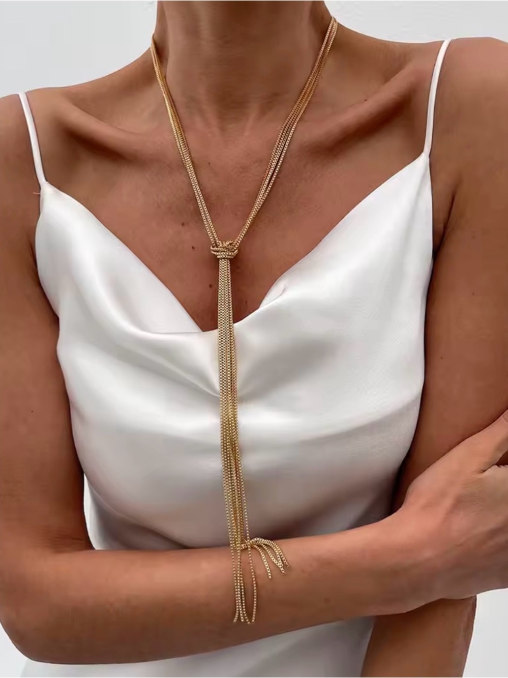 Gold Knot Elegant Tassel Necklace